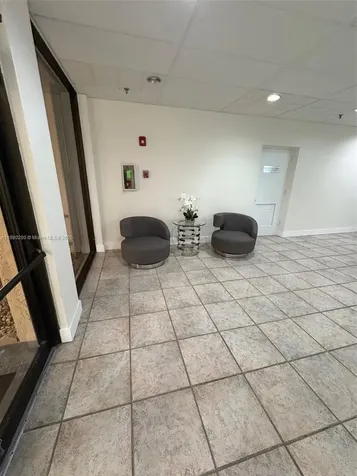 900 NE 195th Street Miami FL 33179