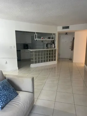 2750 NE 183rd Street Aventura FL 33160