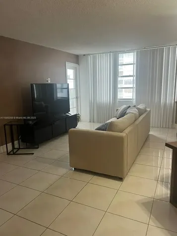 2750 NE 183rd Street Aventura FL 33160