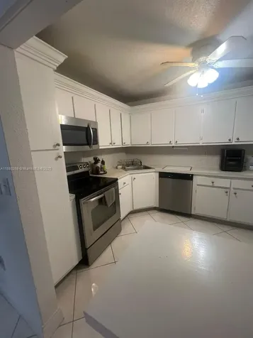 2750 NE 183rd Street Aventura FL 33160