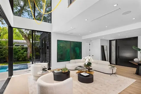 4024 Bonita Avenue Miami FL 33133