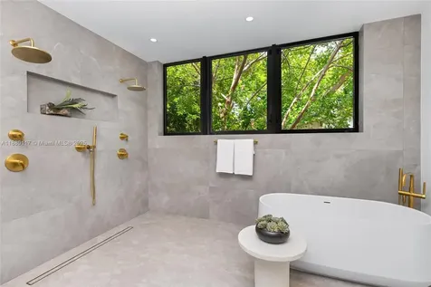 4024 Bonita Avenue Miami FL 33133