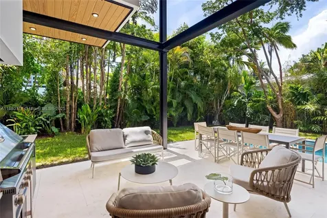 4024 Bonita Avenue Miami FL 33133