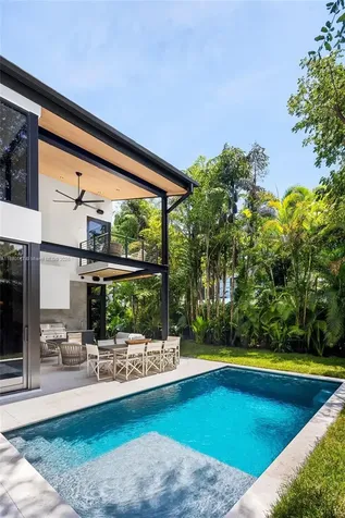 4024 Bonita Avenue Miami FL 33133