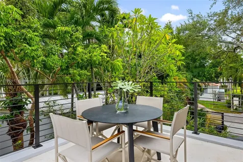 4024 Bonita Avenue Miami FL 33133