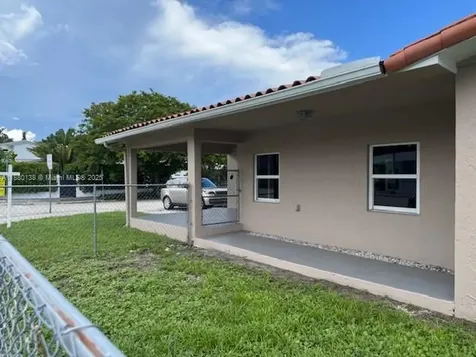 200 NE 44th Street Miami FL 33137