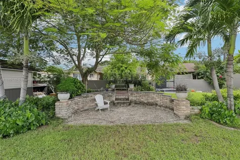 9881 NW 26th Street Doral FL 33172