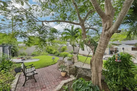 9881 NW 26th Street Doral FL 33172