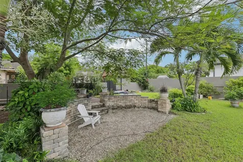 9881 NW 26th Street Doral FL 33172