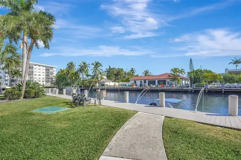 2970 NE 16th Avenue Oakland Park FL 33334