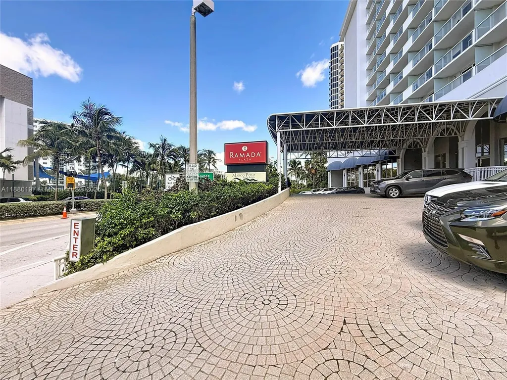 19201 Collins Avenue Sunny Isles Beach FL 33160
