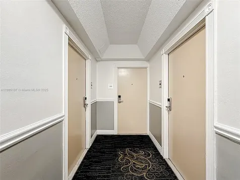 19201 Collins Avenue Sunny Isles Beach FL 33160