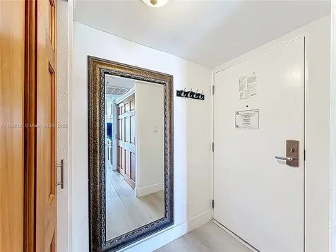 19201 Collins Avenue Sunny Isles Beach FL 33160