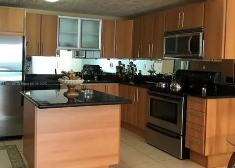 19390 Collins Avenue Sunny Isles Beach FL 33160