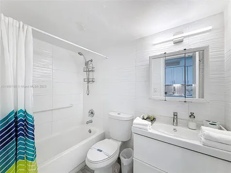 19201 Collins Avenue Sunny Isles Beach FL 33160