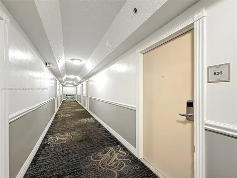 19201 Collins Avenue Sunny Isles Beach FL 33160