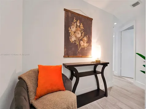 121 NE 34th Street Miami FL 33137