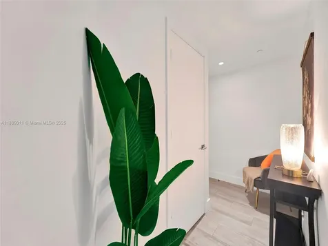 121 NE 34th Street Miami FL 33137