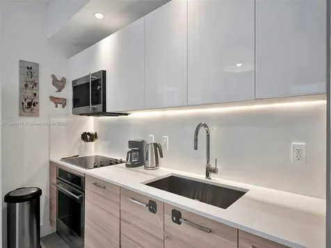 121 NE 34th Street Miami FL 33137