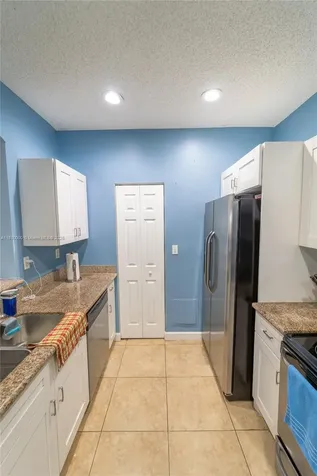 983 NE 42nd Place Homestead FL 33033
