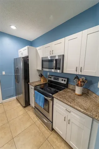 983 NE 42nd Place Homestead FL 33033
