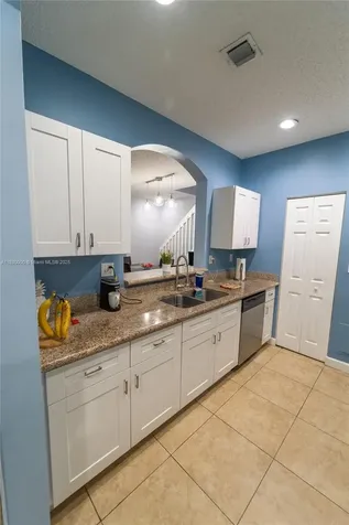 983 NE 42nd Place Homestead FL 33033