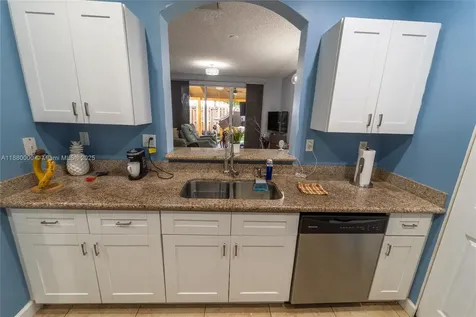 983 NE 42nd Place Homestead FL 33033
