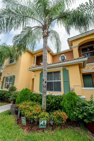983 NE 42nd Place Homestead FL 33033