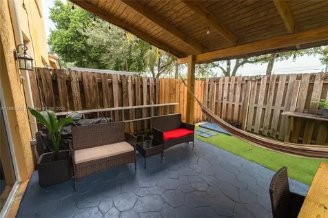983 NE 42nd Place Homestead FL 33033