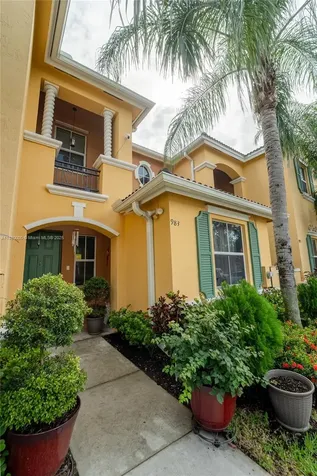 983 NE 42nd Place Homestead FL 33033
