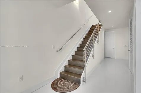 6640 NW 105th Place Doral FL 33178