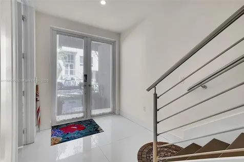 6640 NW 105th Place Doral FL 33178