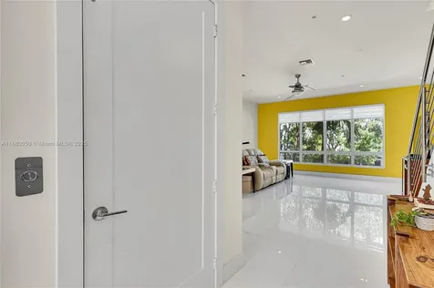 6640 NW 105th Place Doral FL 33178
