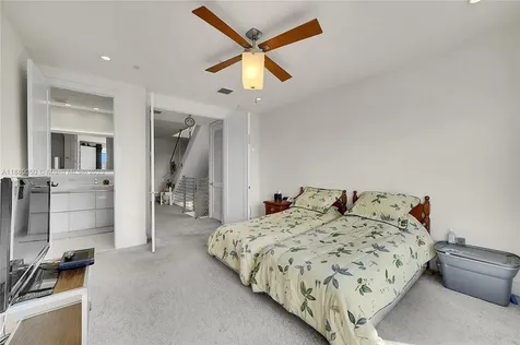 6640 NW 105th Place Doral FL 33178