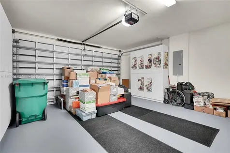 6640 NW 105th Place Doral FL 33178