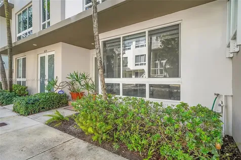 6640 NW 105th Place Doral FL 33178