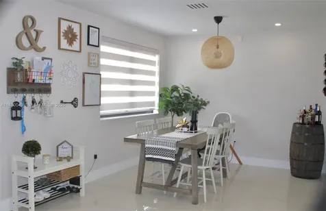 8791 NW 16th Street Pembroke Pines FL 33024