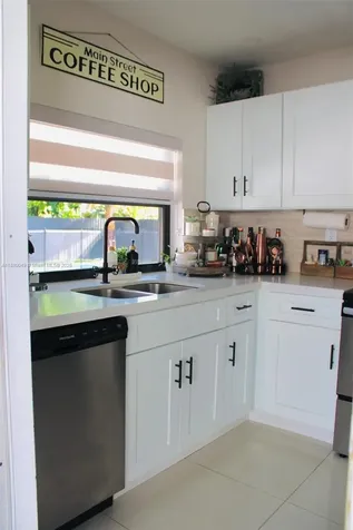 8791 NW 16th Street Pembroke Pines FL 33024