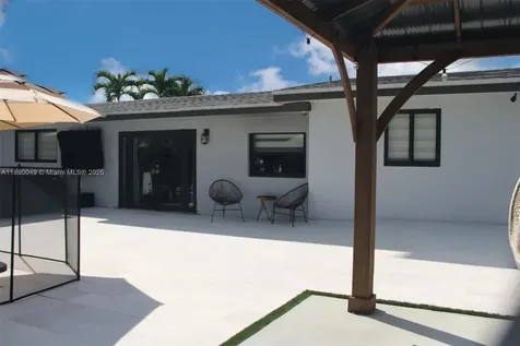 8791 NW 16th Street Pembroke Pines FL 33024