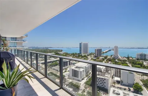 121 NE 34th Street Miami FL 33137