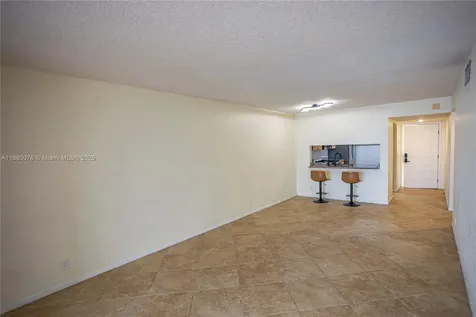 109 Lake Emerald Drive Oakland Park FL 33309