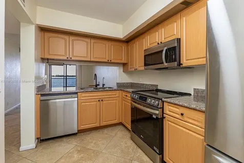 109 Lake Emerald Drive Oakland Park FL 33309