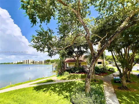 109 Lake Emerald Drive Oakland Park FL 33309