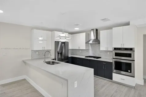 6090 SW 63rd Avenue South Miami FL 33143