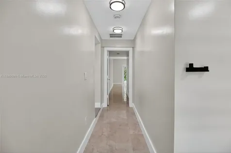 6090 SW 63rd Avenue South Miami FL 33143