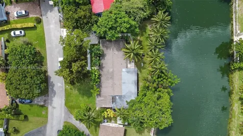 6090 SW 63rd Avenue South Miami FL 33143