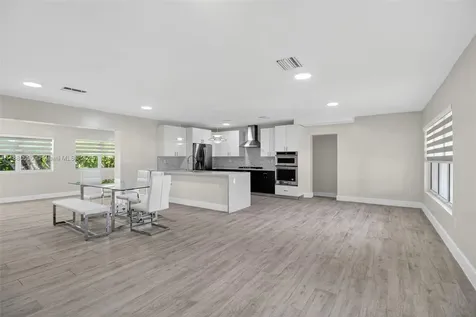 6090 SW 63rd Avenue South Miami FL 33143