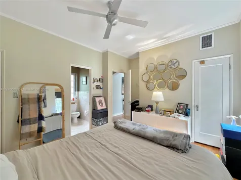 479 NE 56th Street Miami FL 33137