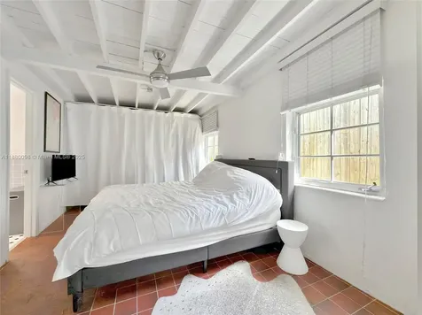 479 NE 56th Street Miami FL 33137