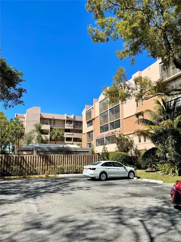 6800 Cypress Road Plantation FL 33317